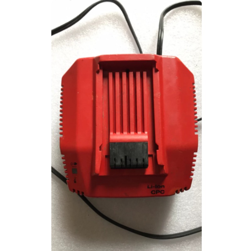 Chargeur rapide multi-tension  - Power Tools Toolstation avis et prix