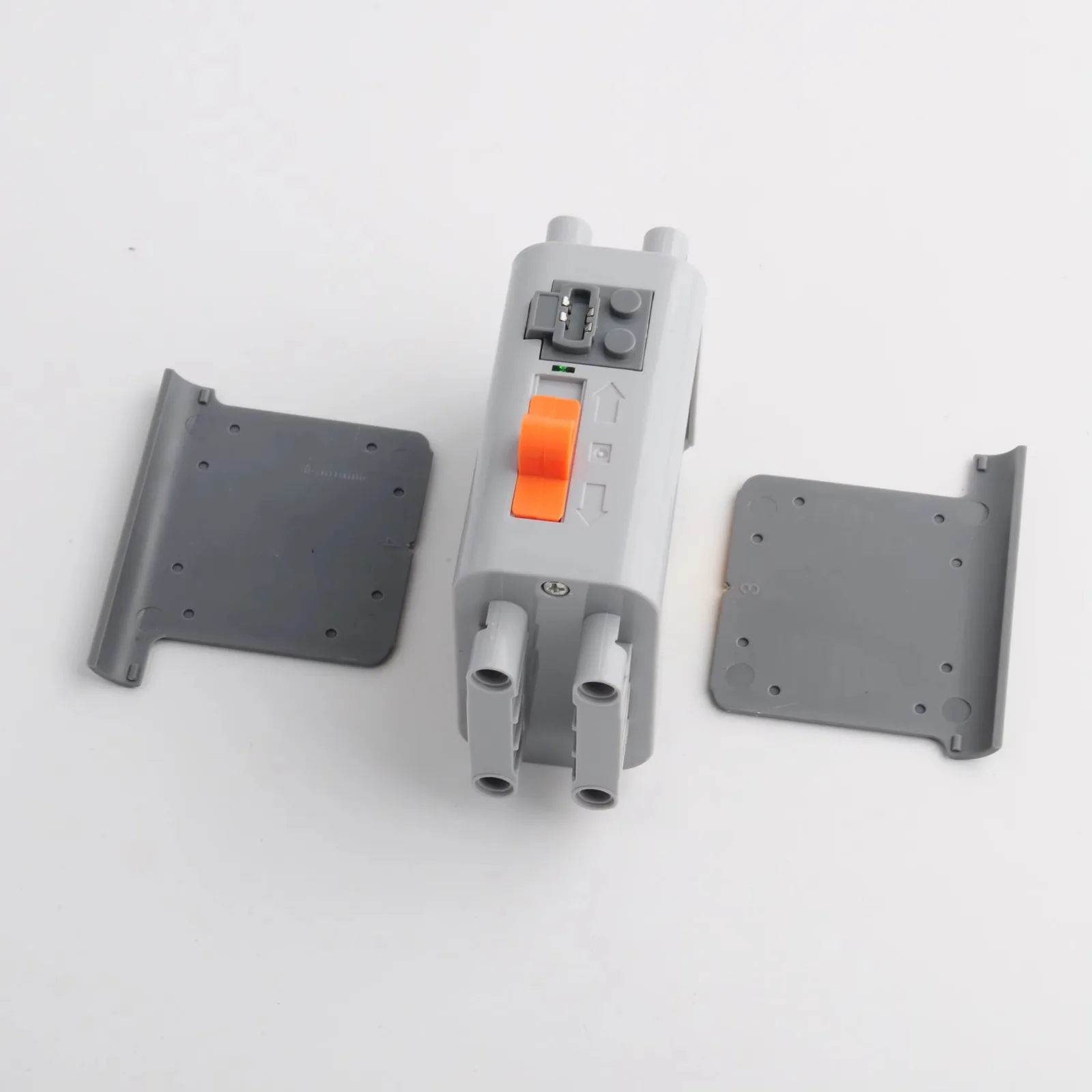 Boîtier de piles AA 8881 MOC P - Power Tools Storage avis et prix